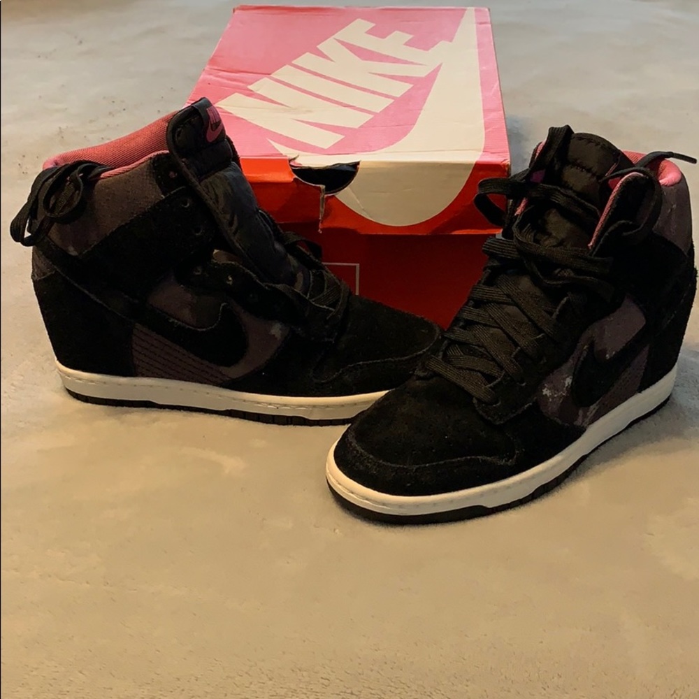 Nike Women’s Dunk Sky Hi Print